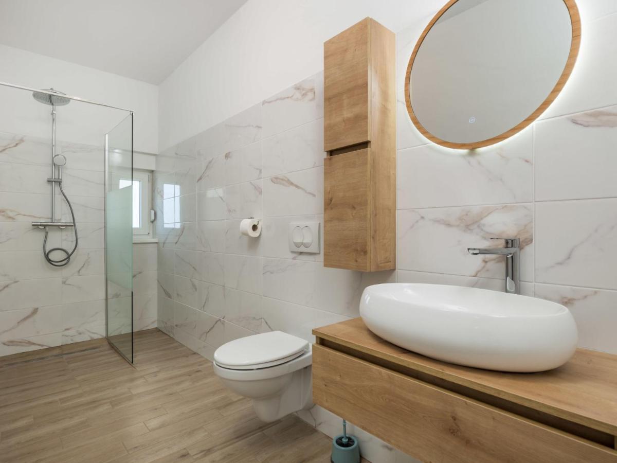 Holiday Home Villa Palma - Krk148 By Interhome Pinezići 外观 照片