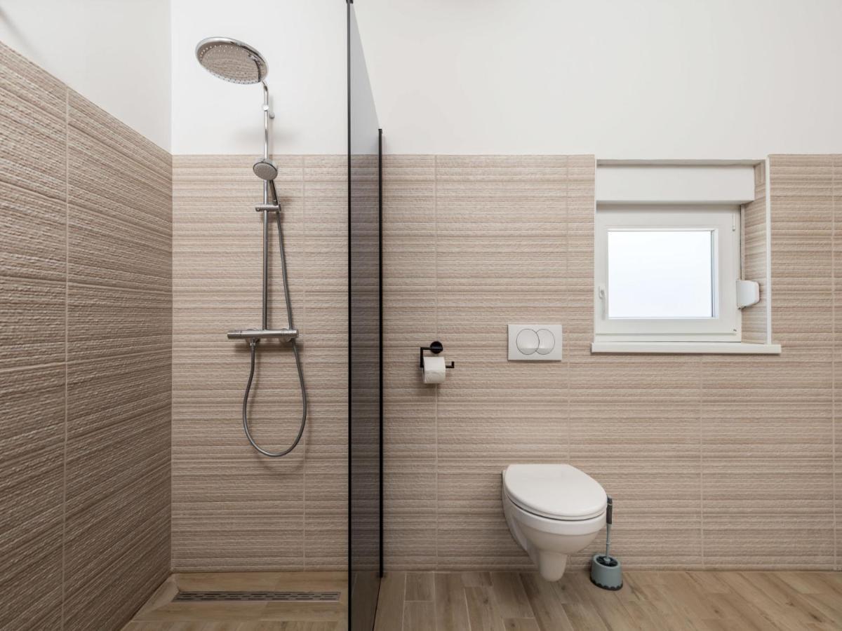 Holiday Home Villa Palma - Krk148 By Interhome Pinezići 外观 照片