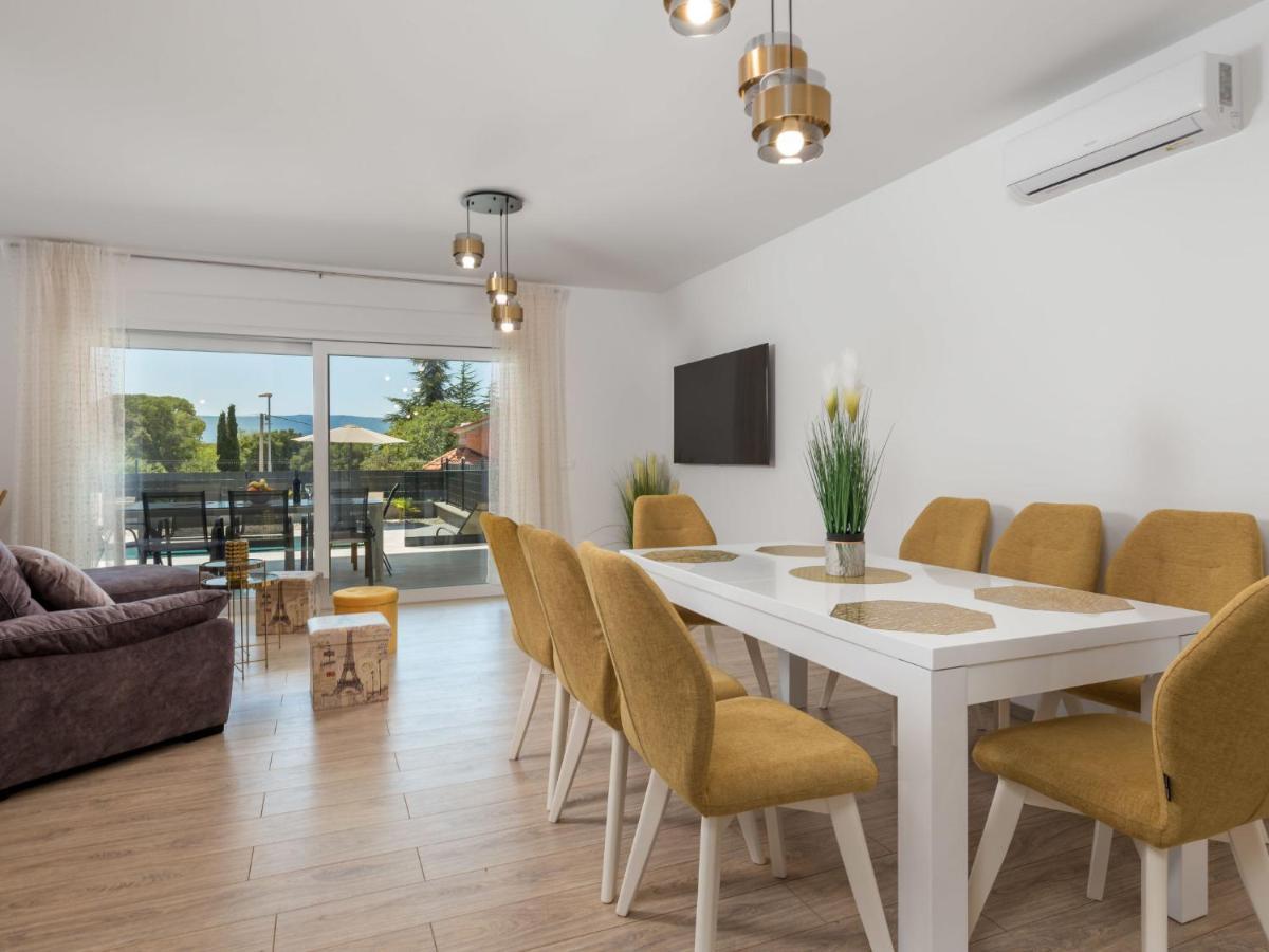 Holiday Home Villa Palma - Krk148 By Interhome Pinezići 外观 照片